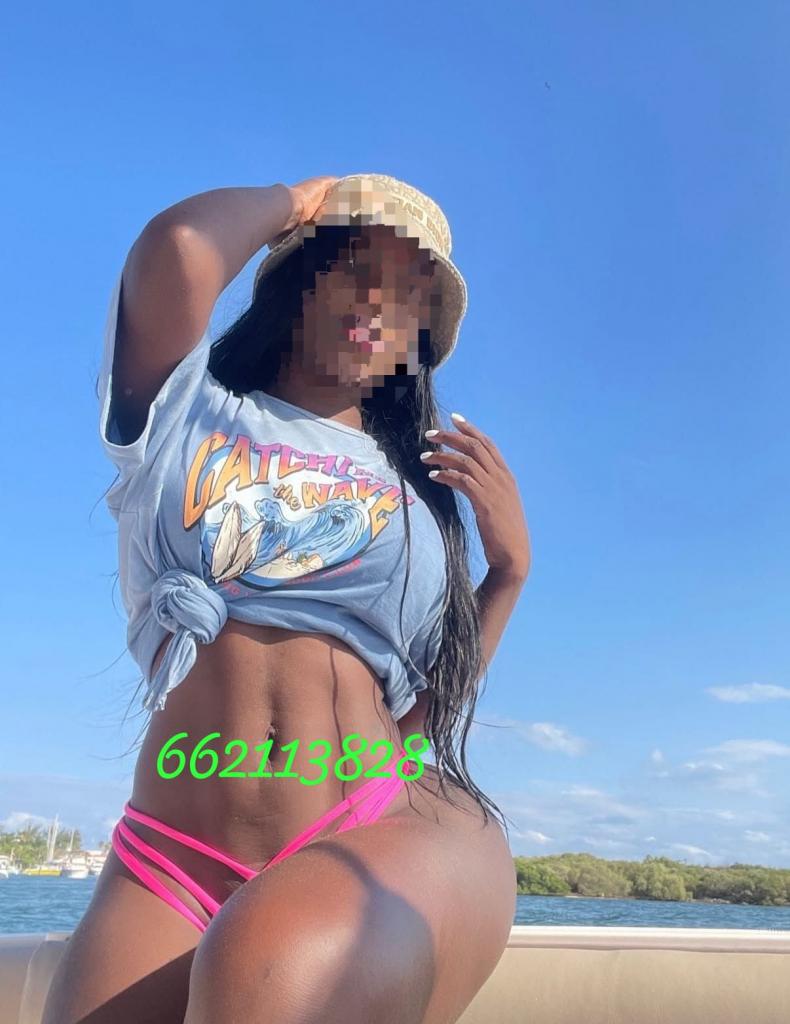 662113828: Chica busca chico en Cáceres