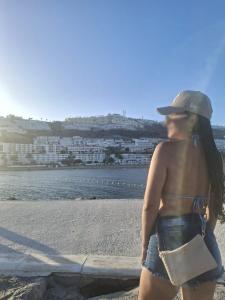 662645368: Chica busca chico en Tenerife