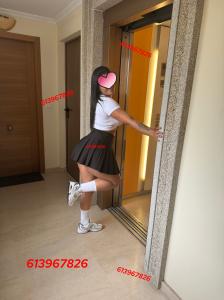 613967826: Chica busca chico en Orense