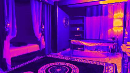 668564113: Chica busca chico en Cádiz