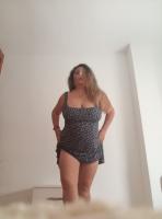 695725686: Chica busca chico en Murcia