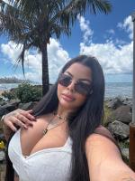 613935131: Chica busca chico en Gerona