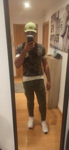 611634764: Chico busca chica en Valencia