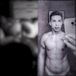 654979926: Chico busca chica en Málaga