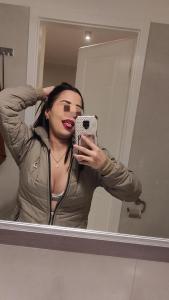 Chica busca chico en Sevilla: 