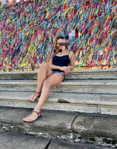 644686925: Chica busca chico en Navarra