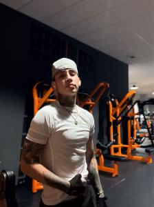 Chico busca chica en Málaga: 