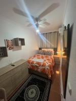 677818499:  en Málaga