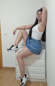 623372171: Chica busca chico en Madrid