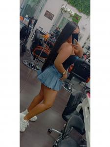 614767058: Chica busca chico en Madrid
