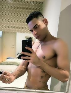 Chico busca chica en Barcelona: 