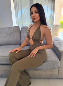 653692906: Chica busca chico en Málaga