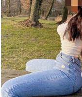 608776905: Chica busca chico en Cádiz