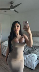 697204477: Chica busca chico en Madrid