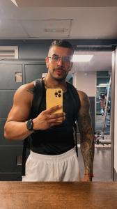 Chico busca chica en Las Palmas: 