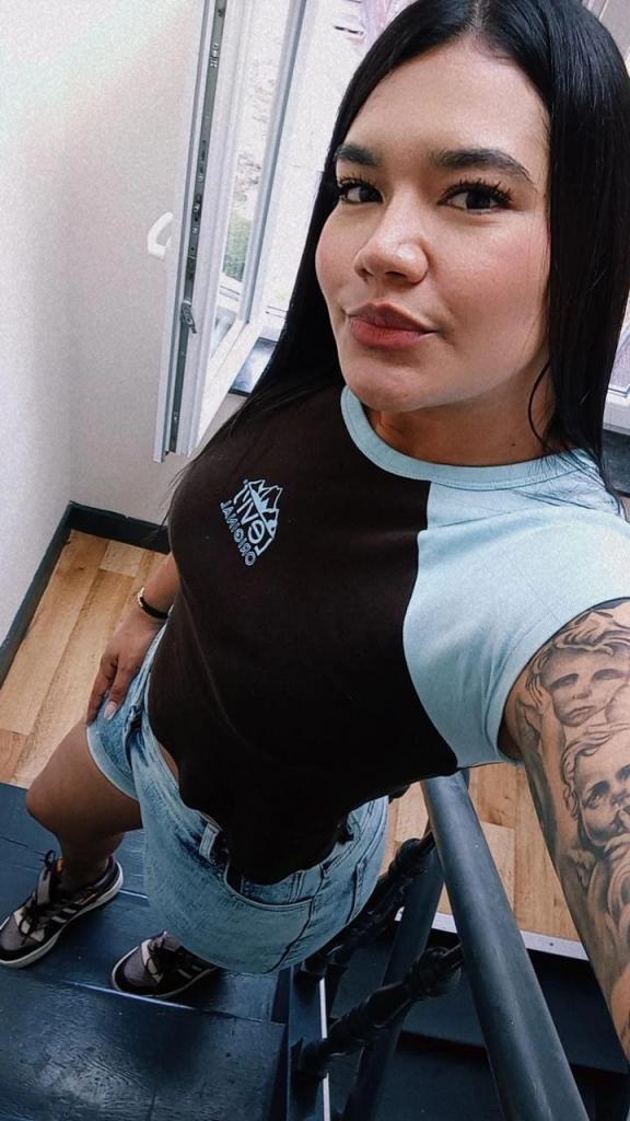 633611080: Chica busca chico en Granada