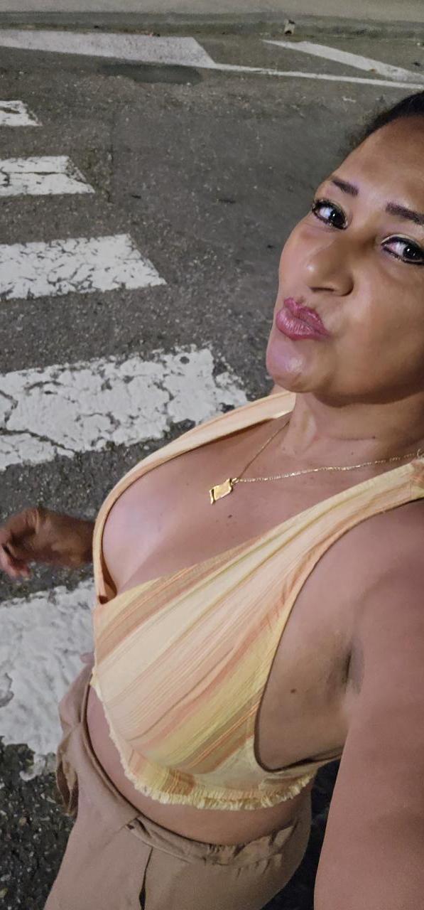 Chica busca chico en Pontevedra: 