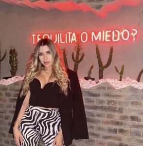 641576740: Chica busca chico en Alicante