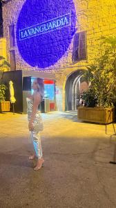 610056108: Travesti en Barcelona