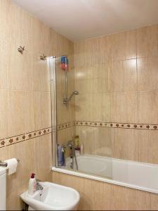 611244640:  en Asturias