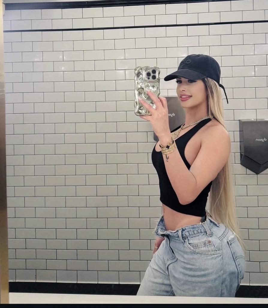 643348183: Chica busca chico en Madrid