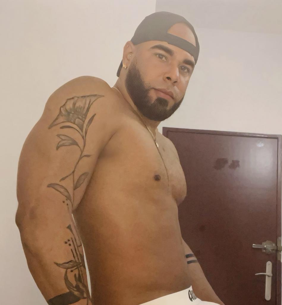 602502334: Chico busca chica en Zaragoza