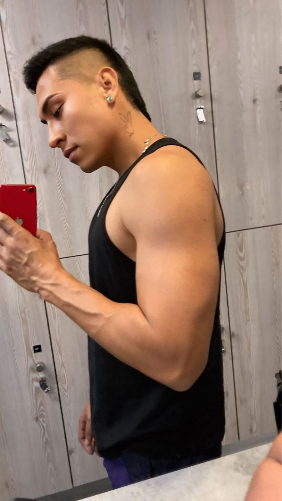 Chico busca chica en Mallorca: 