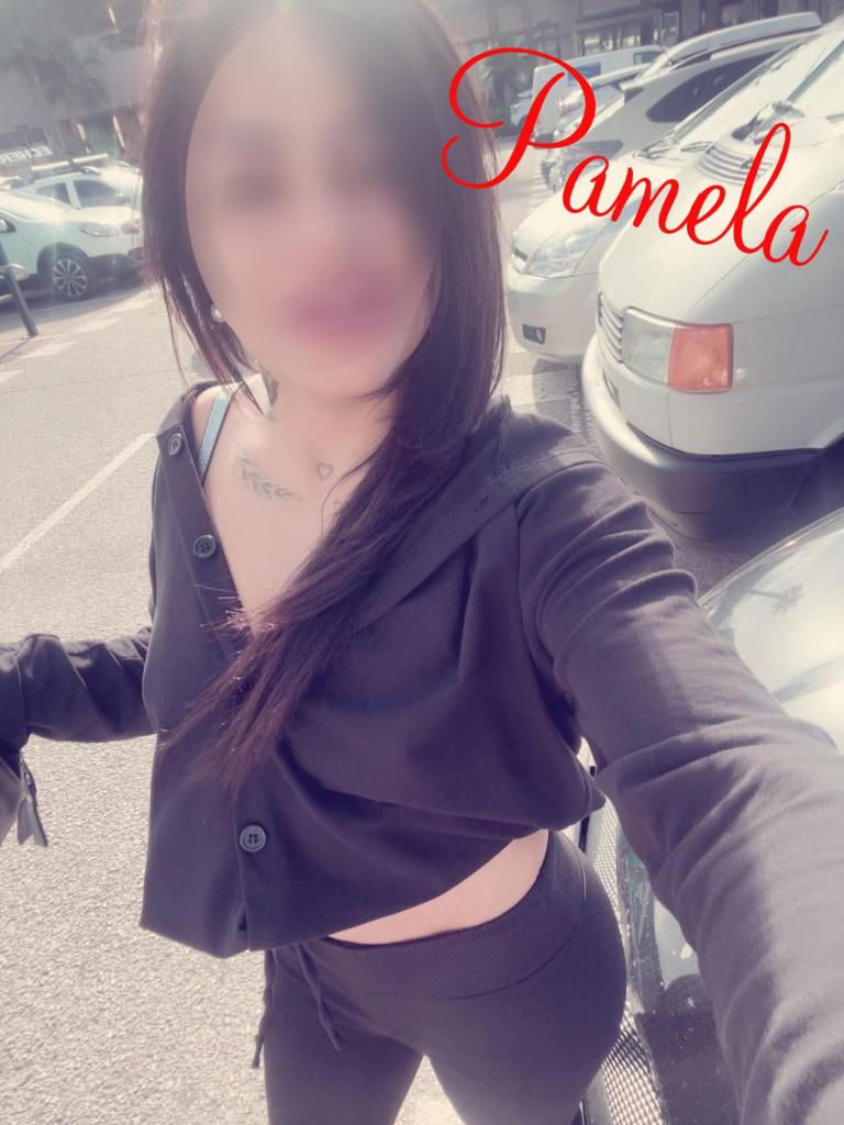 603194695: Chica busca chico en Barcelona