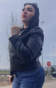 672930559: Chica busca chico en Valencia