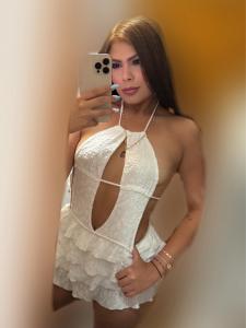 625897881: Chica busca chico en Madrid