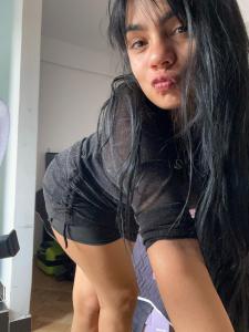 674069849: Chica busca chico en Cádiz