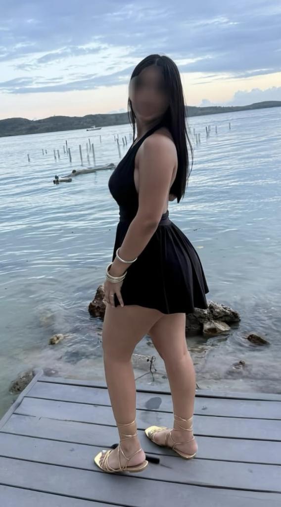 641904488: Chica busca chico en Burgos