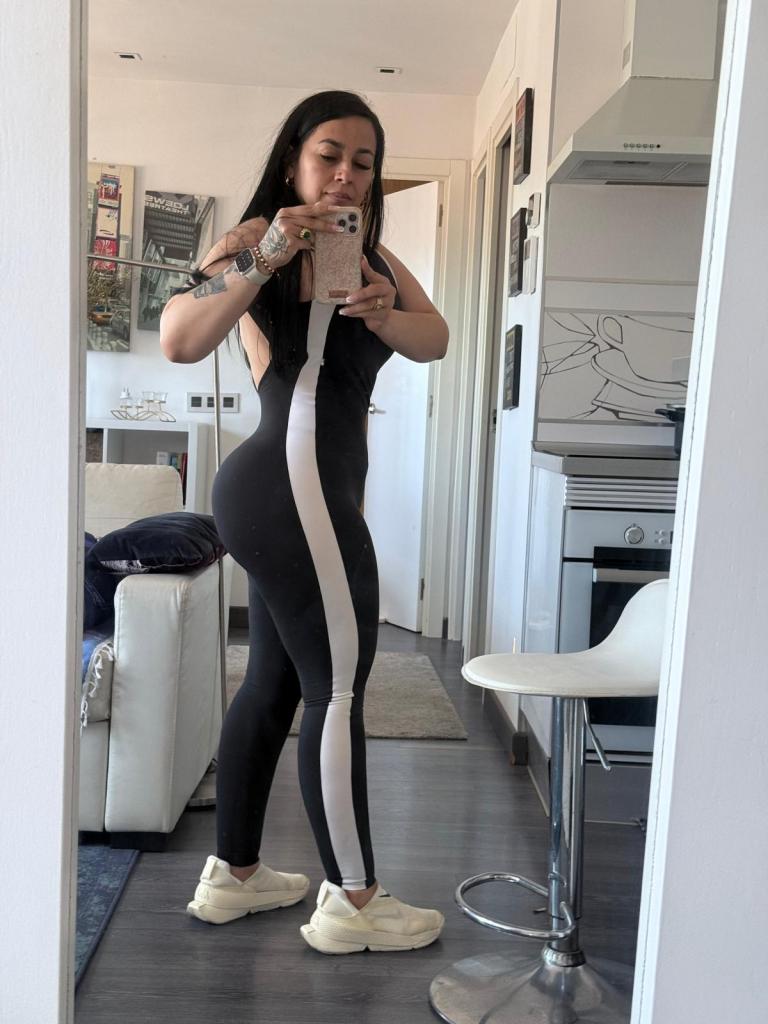 641525339: Chica busca chico en La Coruña