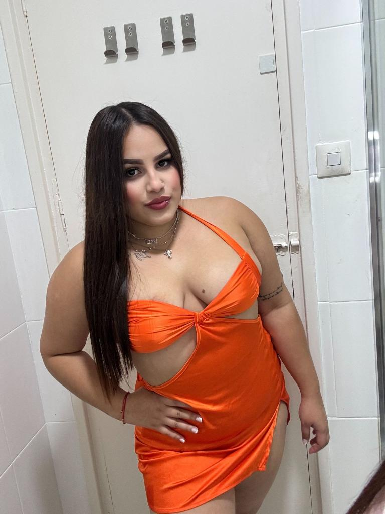 607030671: Chica busca chico en Málaga
