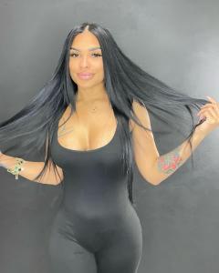 684776308: Chica busca chico en León