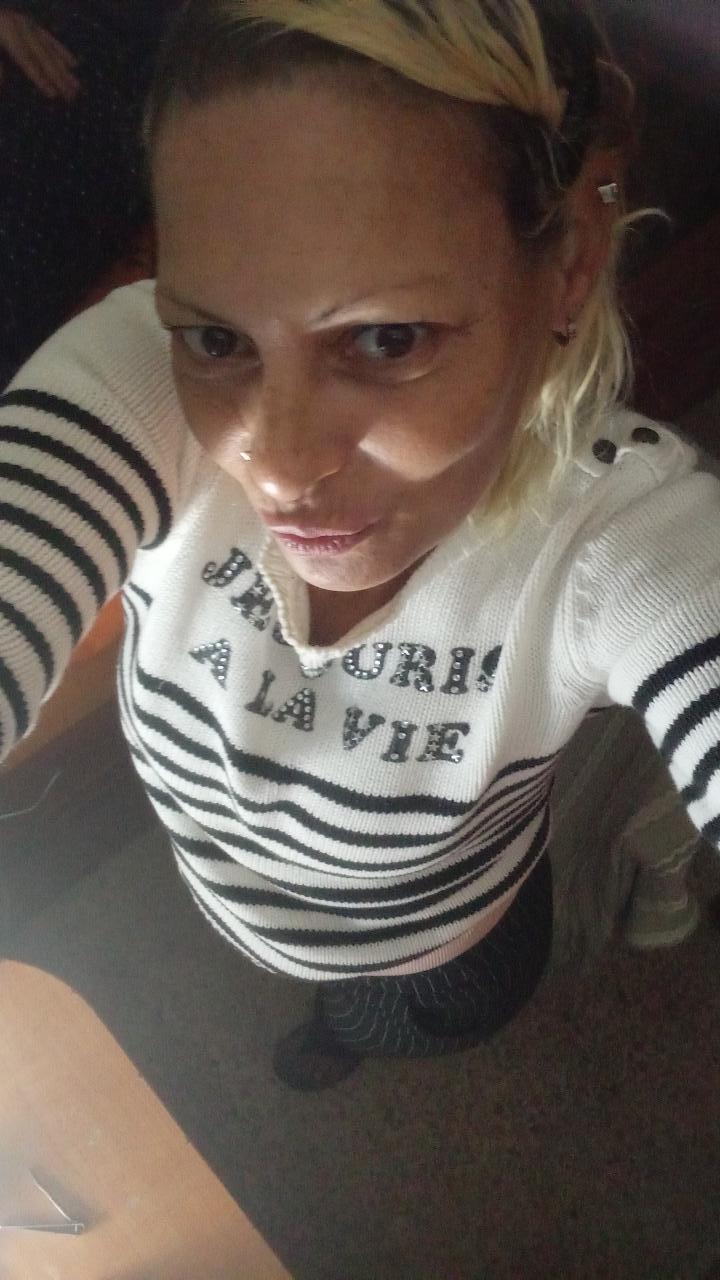 742017420: Chica busca chico en Zaragoza