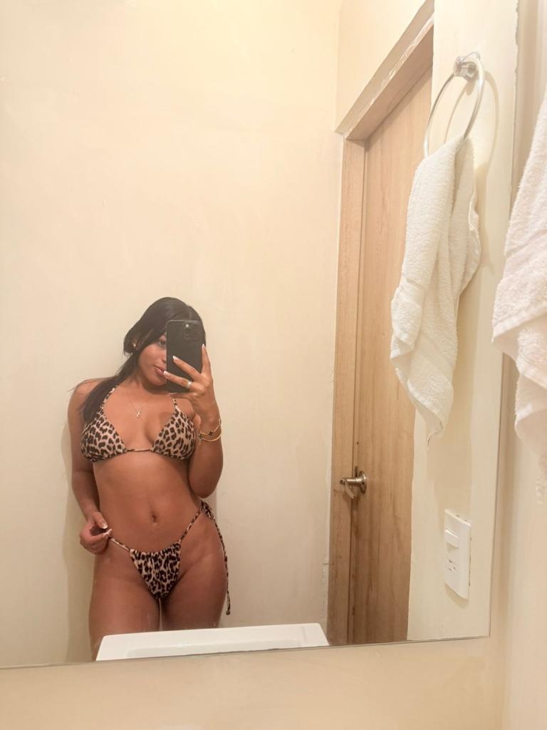 695805076: Chica busca chico en Salamanca