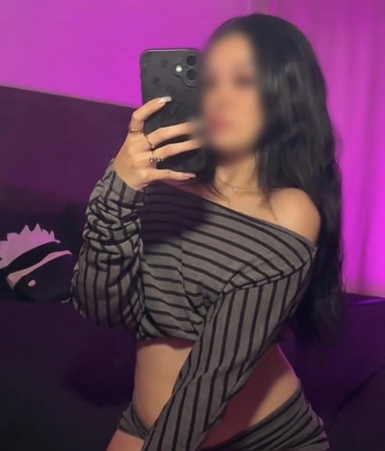 Chica busca chico en Málaga: 