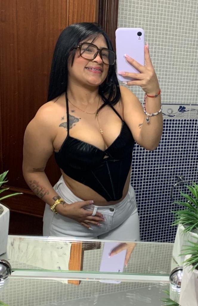 613682151: Chica busca chico en Madrid