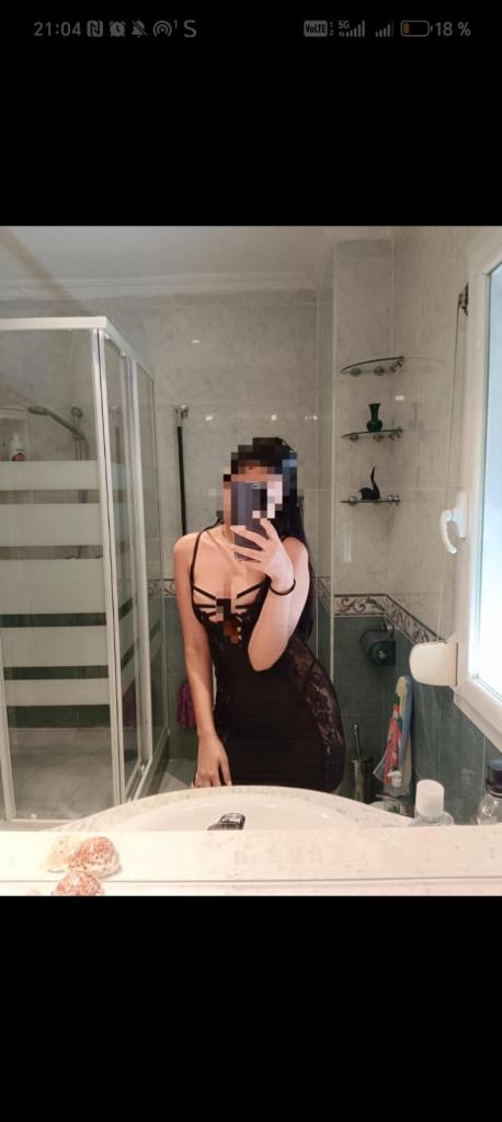 632877387: Chica busca chico en Madrid