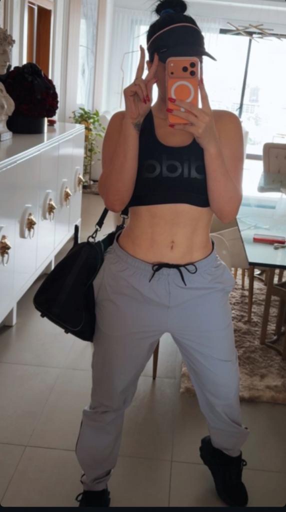 Chica busca chico en Menorca: 