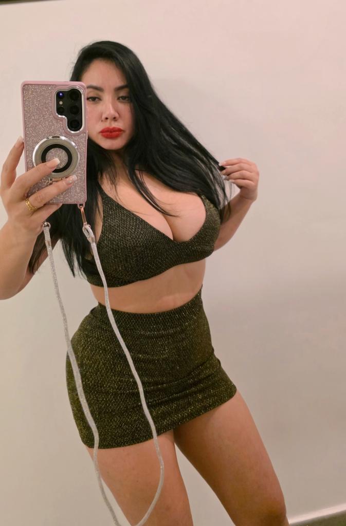 Chica busca chico en Sevilla: 