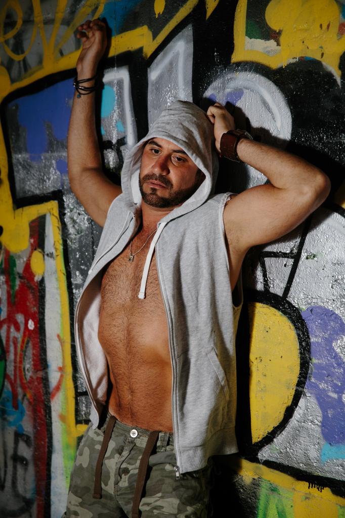 Chico busca chica en Madrid: Chico busca chica