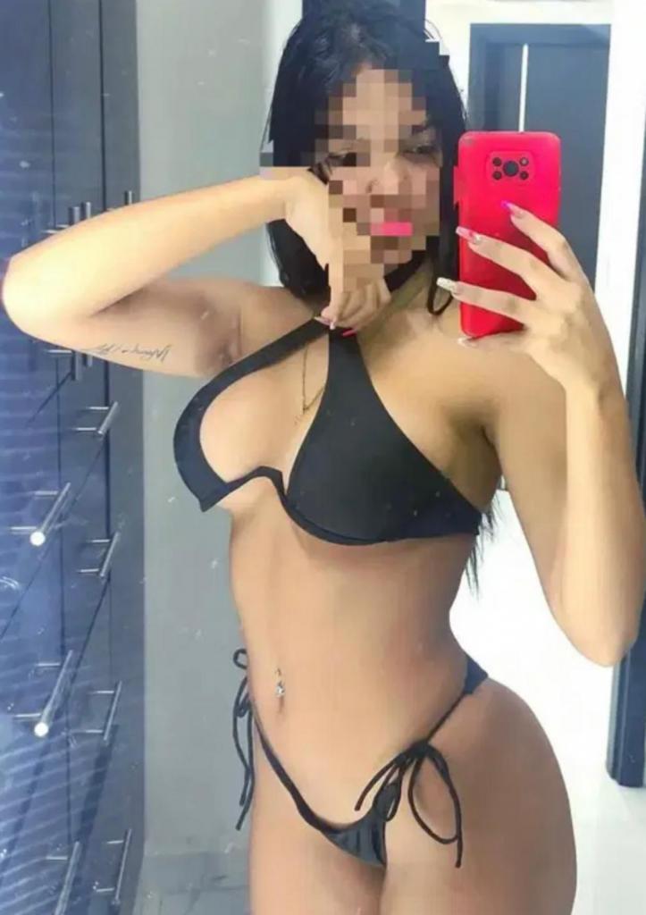 613741821: Chica busca chico en Badajoz