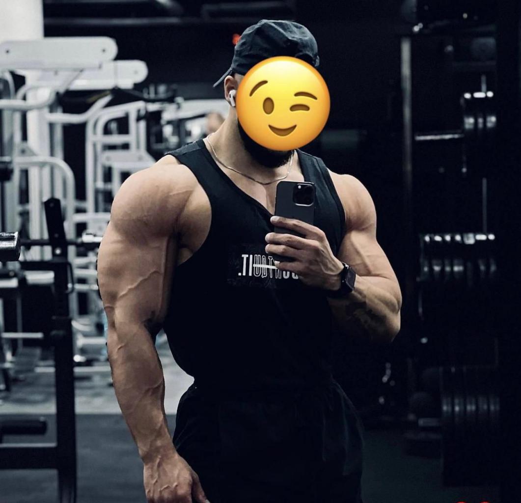 637908522: Chico busca chica en Málaga