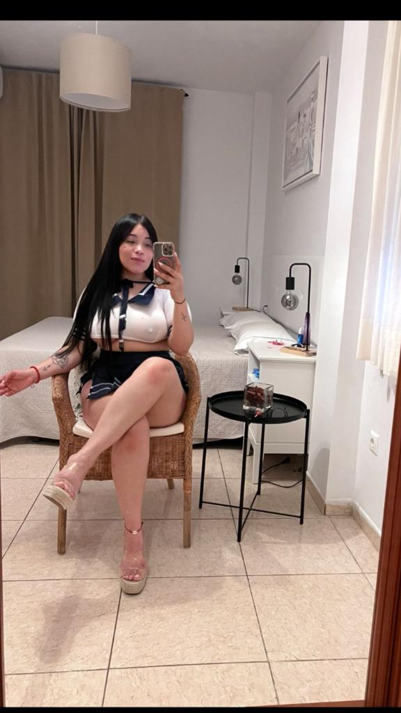 672874883: Chica busca chico en Málaga