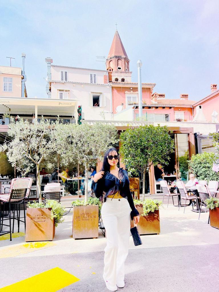 603152235: Chica busca chico en Cádiz