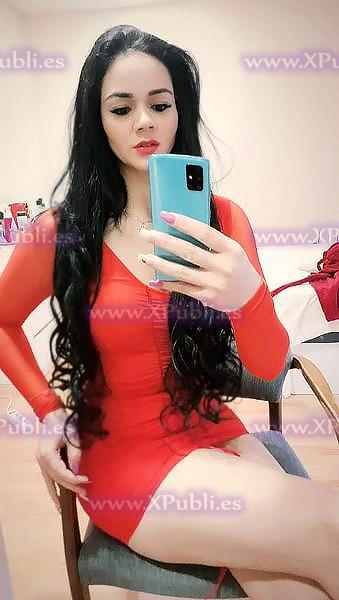 672549325: Chica busca chico en Soria