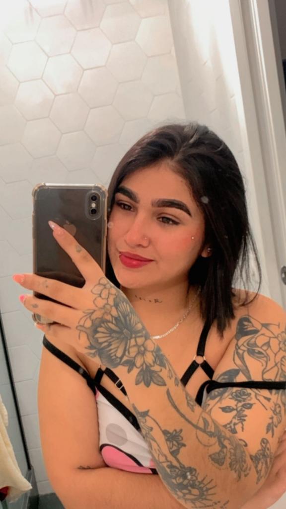 Chica busca chico en Almería: 