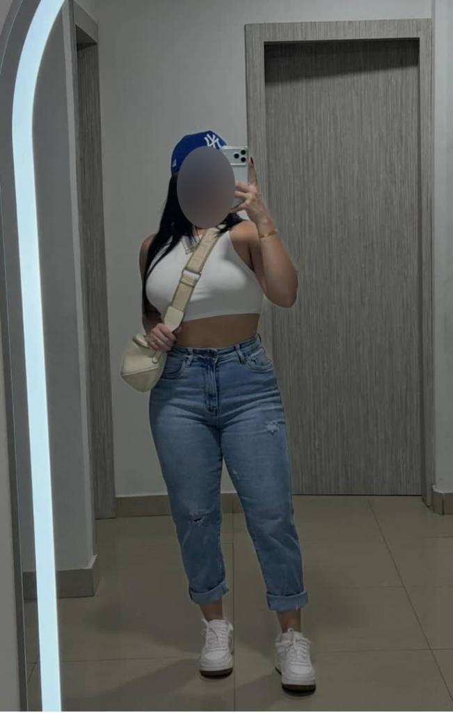 689483550: Chica busca chico en Tenerife